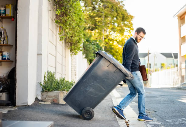 Best Yard Cleanup Services  in Bloomingdale, NJ